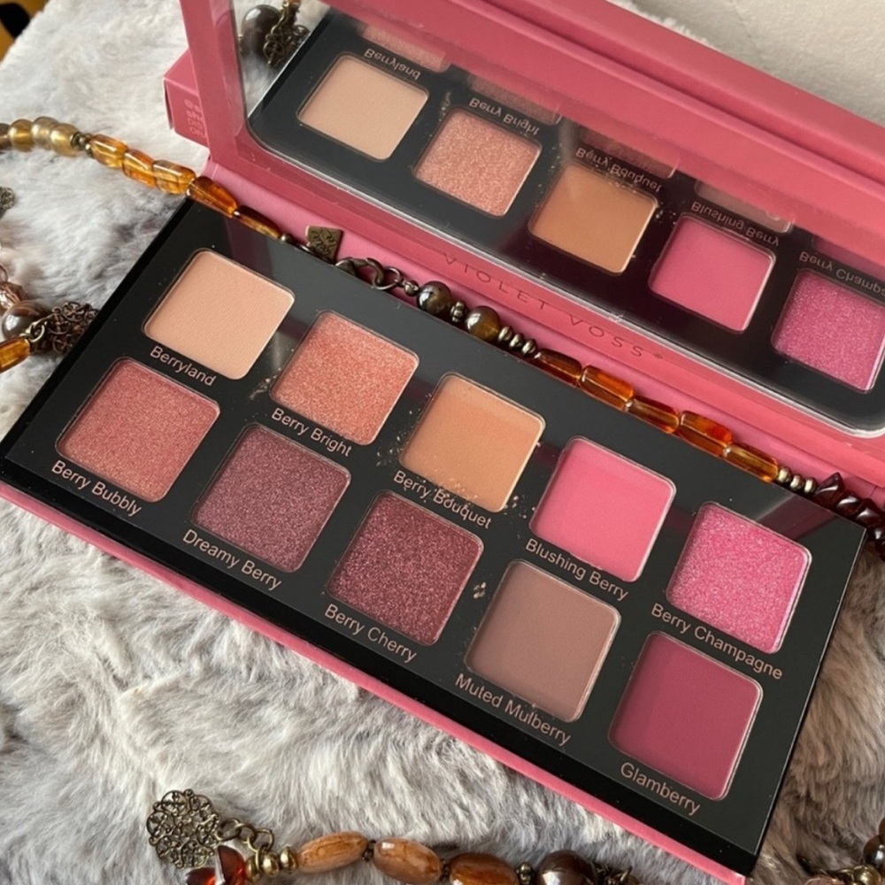 Violet Voss Berry N Cream Dream Delight Eyeshadow Palette NIB 🎁